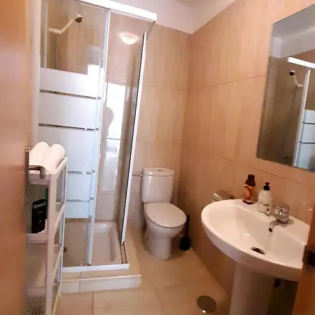 아파트 Comfortable 2-bedrooms Unit With Pool 산미겔데아보나